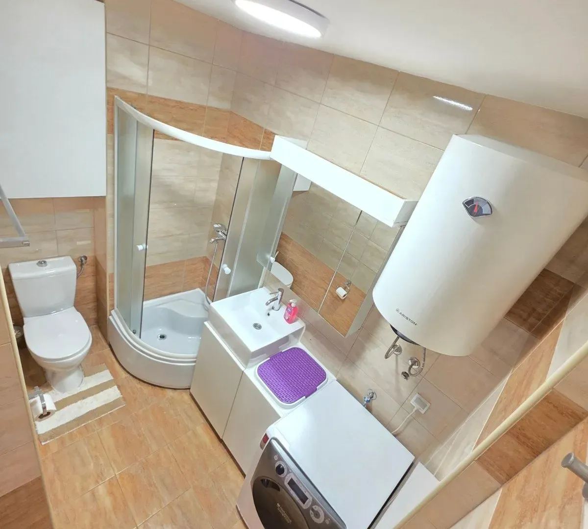 Izdavanje, dvosoban stan, 60m², Budva okolina, Budva