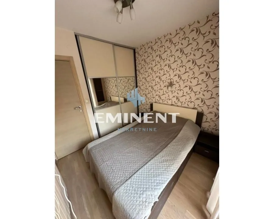 Rent, three bedroom apartment, 74m², Palilula Sve Podlokacije, Beograd