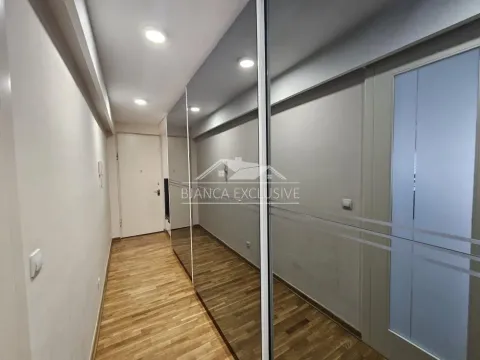 Sale, three bedroom apartment, 101m², Belvil, Beograd - image 10