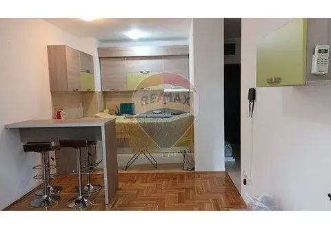 Izdavanje, jednosoban stan, 43m², Budva, Crna Gora - image 4