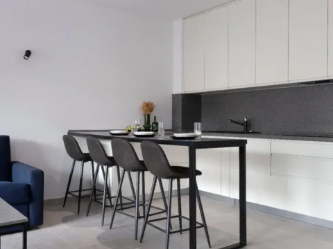 Prodaja, jednosoban stan, 64m², Škaljari, Kotor - image 3