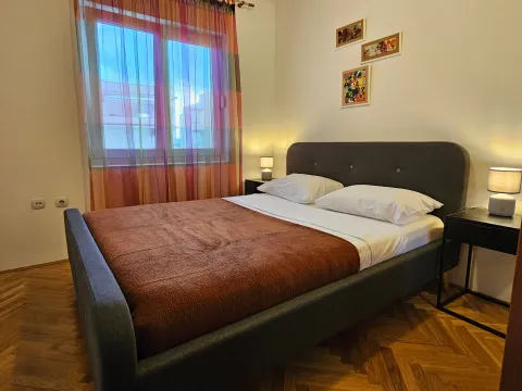 Izdavanje, dvosoban stan, 60m², Blok 9, Podgorica - image 8