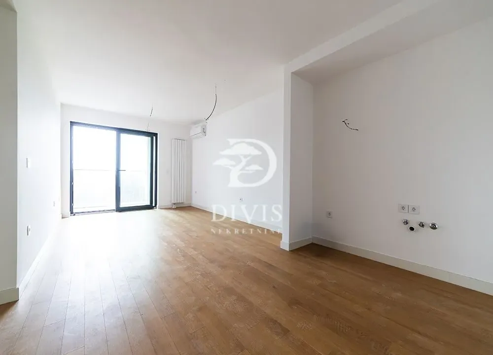 Sale, three bedroom apartment, 76m², Zvezdara Sve Podlokacije, Beograd