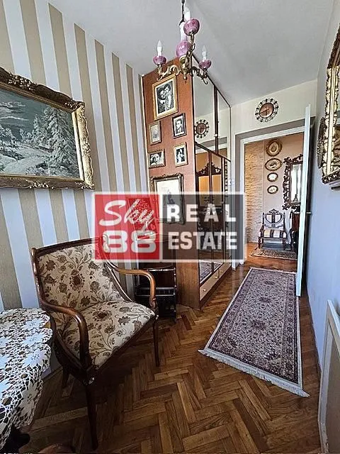 Sale, three bedroom apartment, 100m², Vračar Sve Podlokacije, Beograd