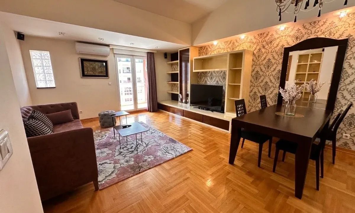 Prodaja, dvosoban stan, 92m², City Kvart, Podgorica