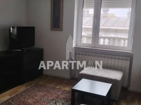 Izdavanje, dvosoban stan, 45m², Stari Grad, Beograd - image 3