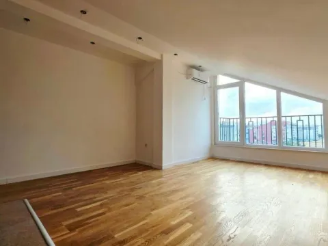 Prodaja, jednosoban stan, 42m², Ljubović, Podgorica - image 1