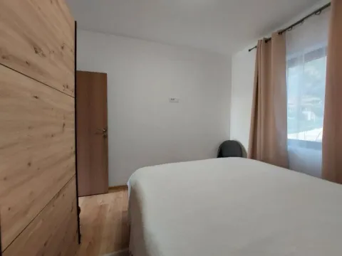 Izdavanje, jednosoban stan, 45m², Tivat, Crna Gora - image 6