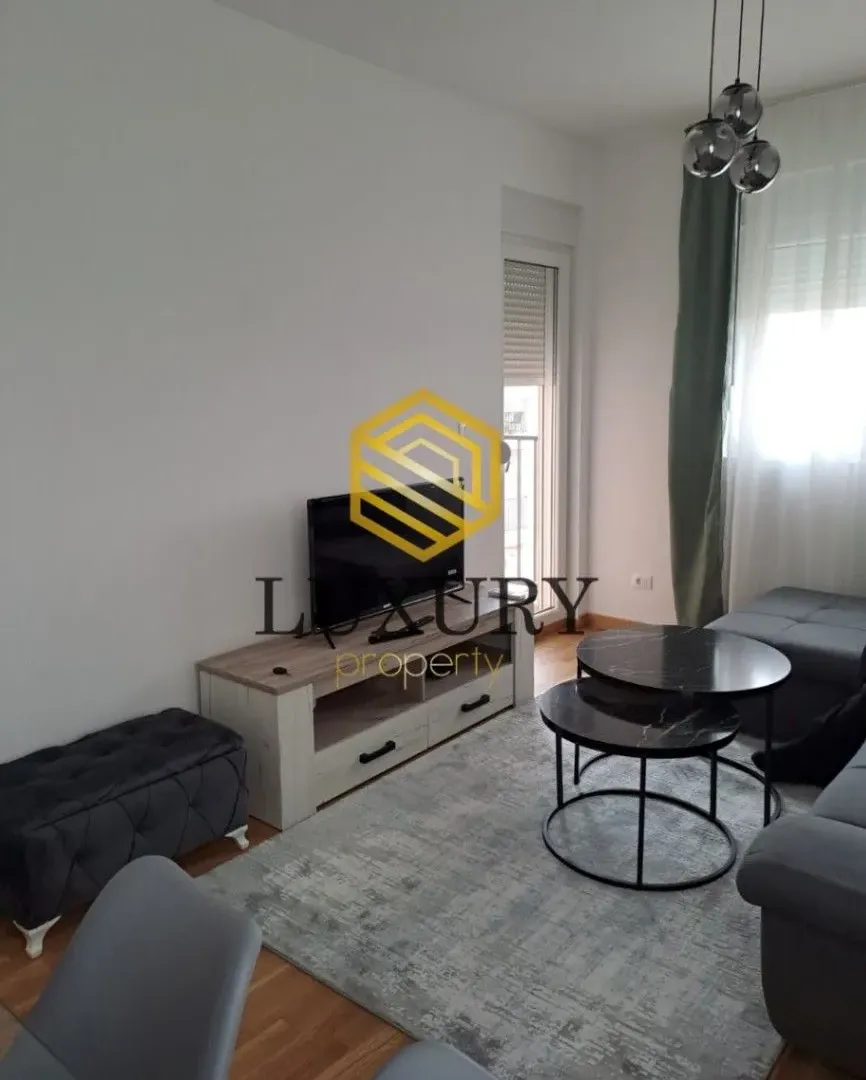 Izdavanje, jednosoban stan, 45m², Zabjelo, Podgorica