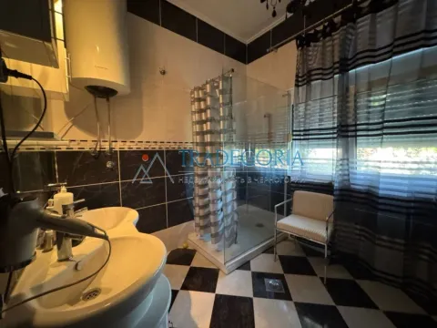 Prodaja, kuća, 302m², Bar, Crna Gora - image 25