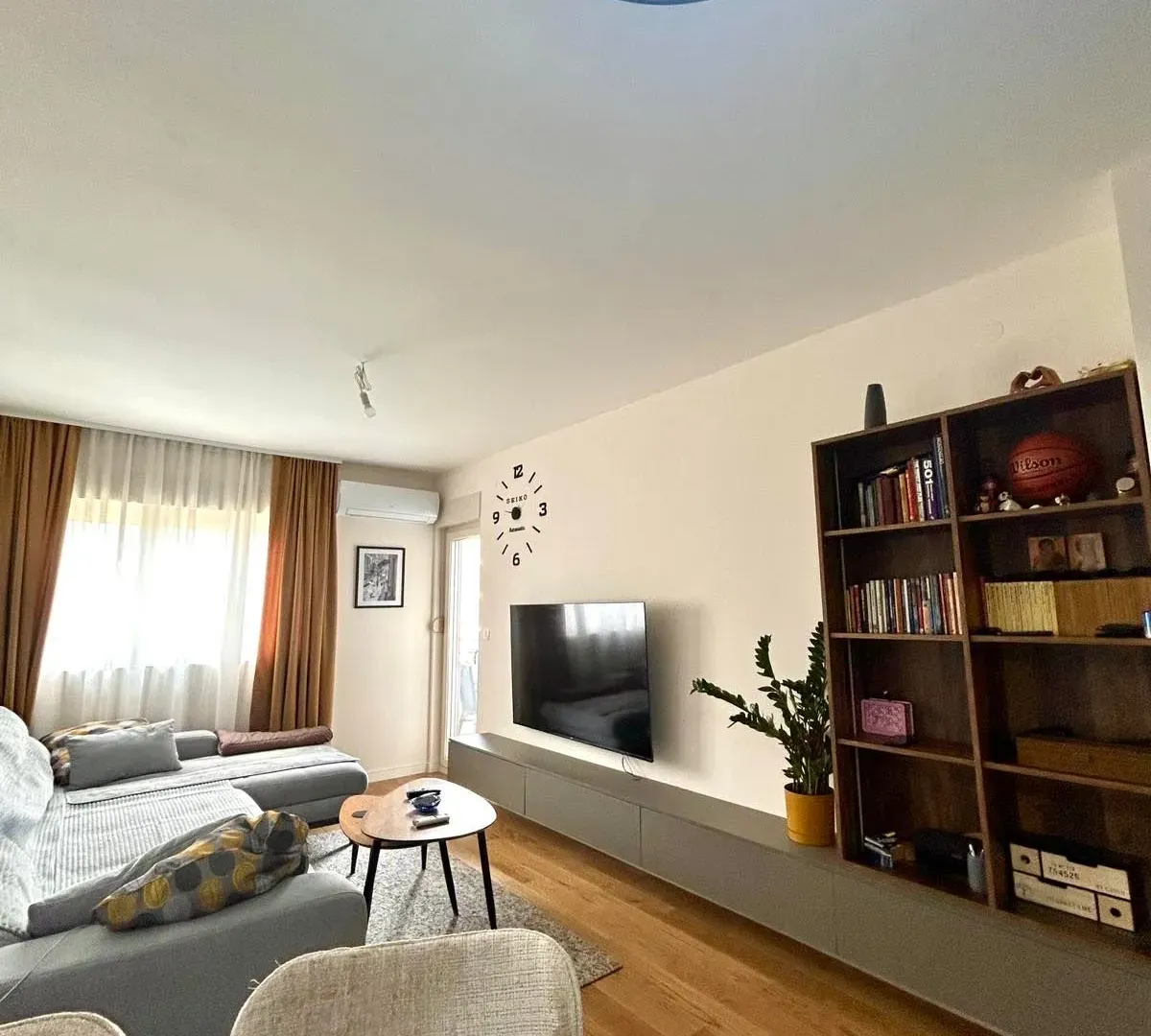 Rent, one bedroom apartment, 47m², Central Point, Podgorica