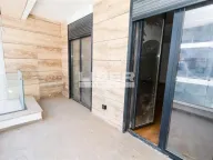 Prodaja, četvorosoban stan, 261m², Vračar Hram, Vračar Sve Podlokacije - image 18