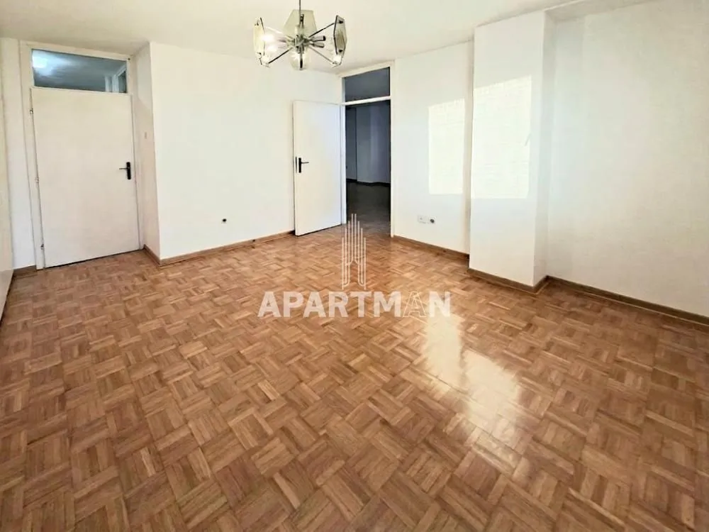 Prodaja, dvosoban stan, 80m², Novi Beograd Blok 62, Novi Beograd Sve Podlokacije