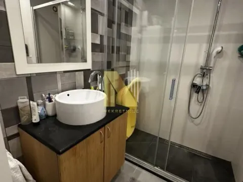 Sale, four bedroom apartment, 116m², Grbavica, Novi Sad Sve Podlokacije - image 13