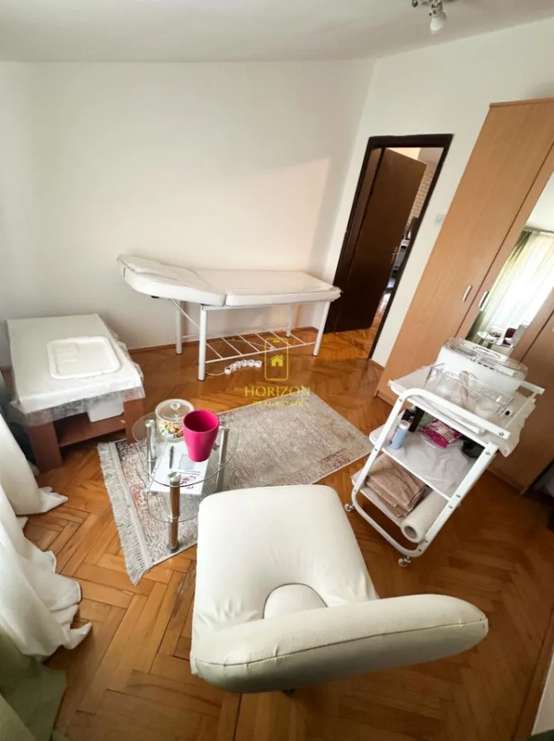 Prodaja, dvosoban stan, 75m², Centar, Podgorica