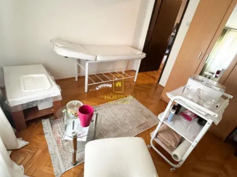 Prodaja, dvosoban stan, 75m², Centar, Podgorica - image 8