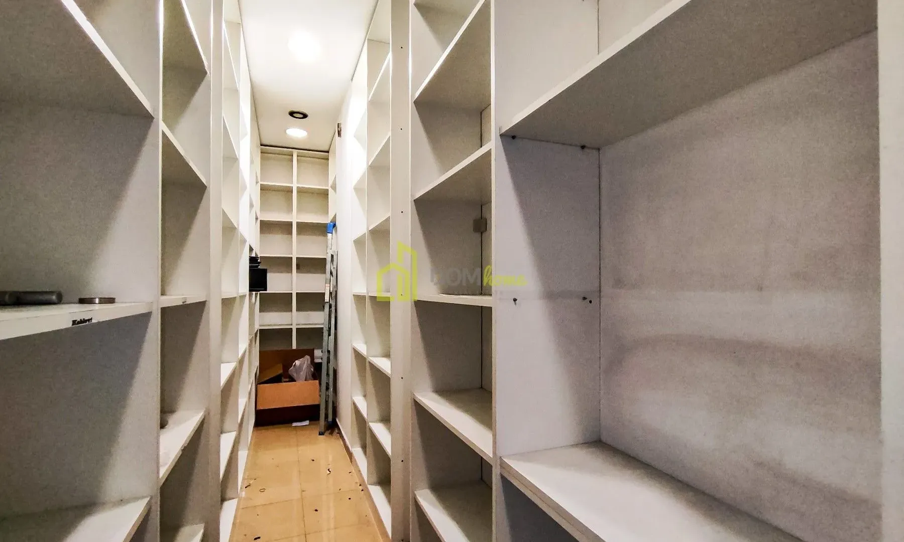 Rent, office space, 450m², Preko Morače, Podgorica