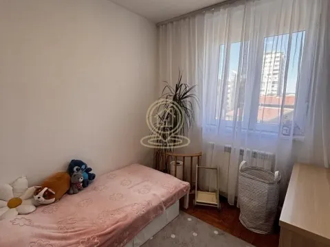Sale, three bedroom apartment, 75m², Medijana, Niš - image 12