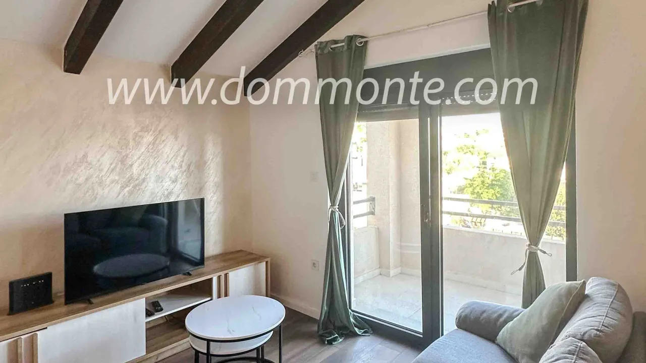 Rent, three bedroom apartment, 100m², Mažina, Tivat