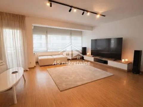 Rent, three bedroom apartment, 100m², Vračar Hram, Vračar Sve Podlokacije - image 8