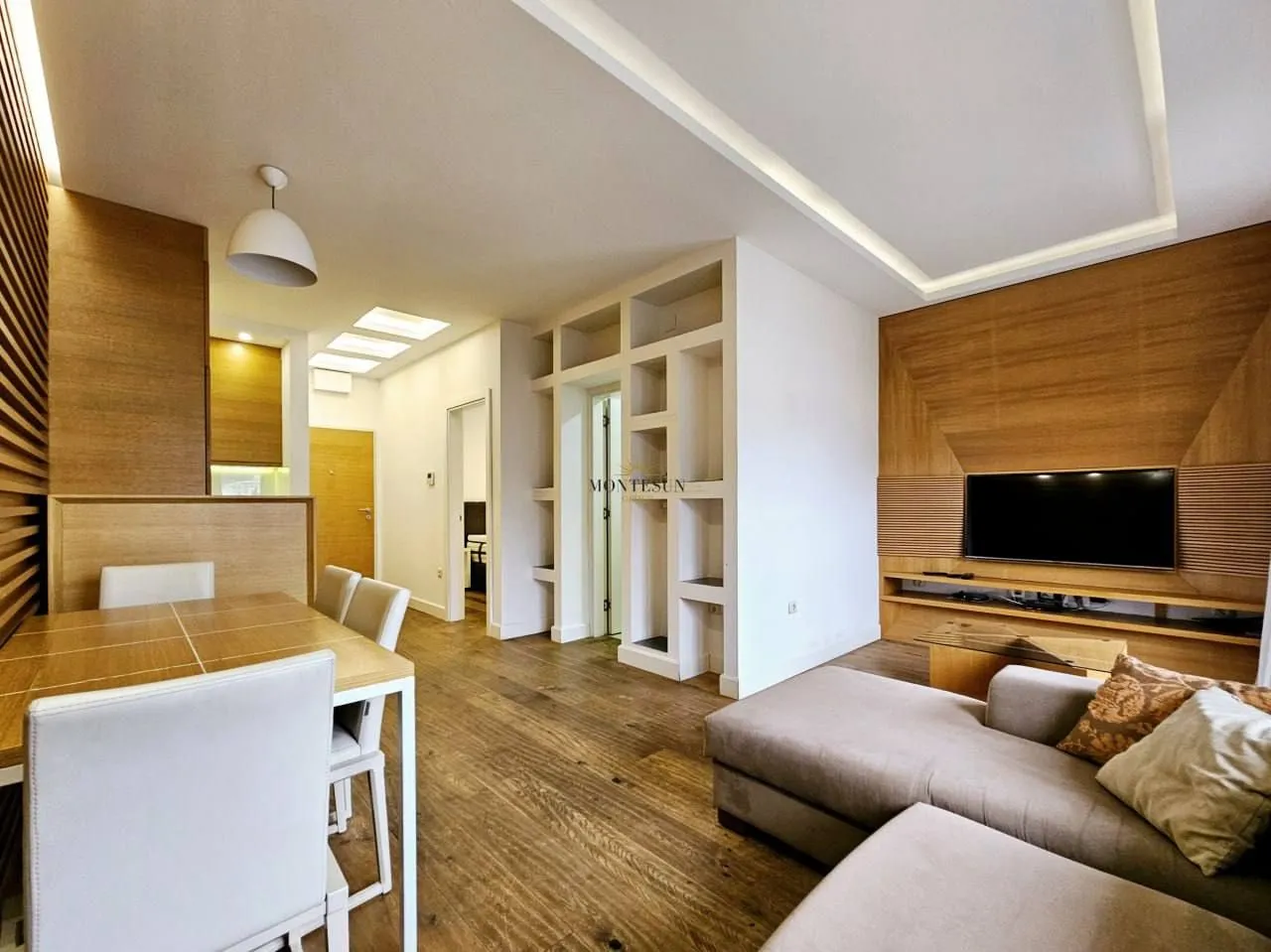 Rent, one bedroom apartment, 44m², Lazi, Budva
