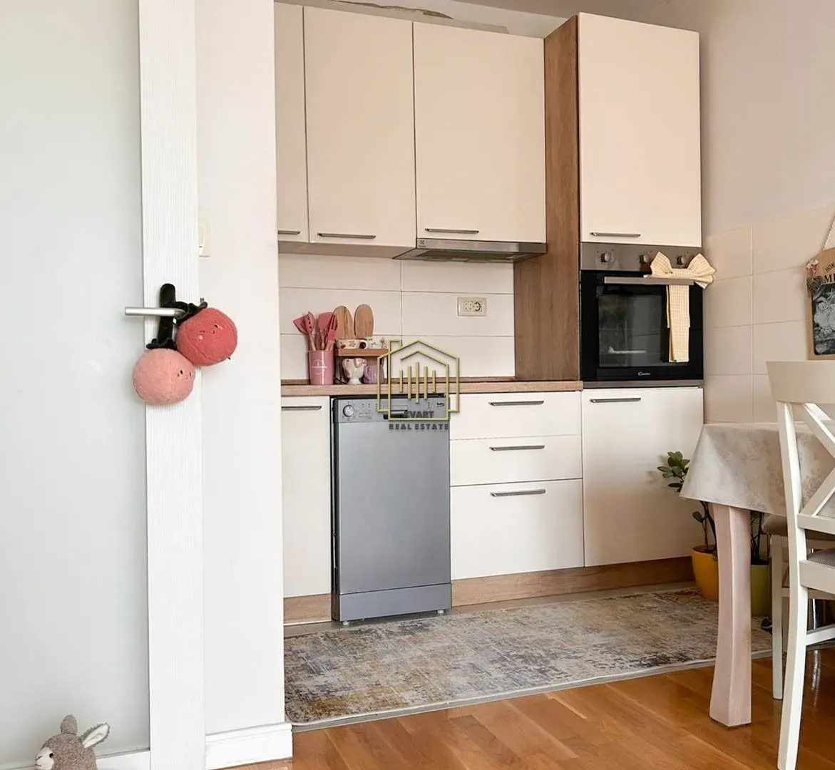 Prodaja, jednosoban stan, 39m², Stari Aerodrom, Podgorica
