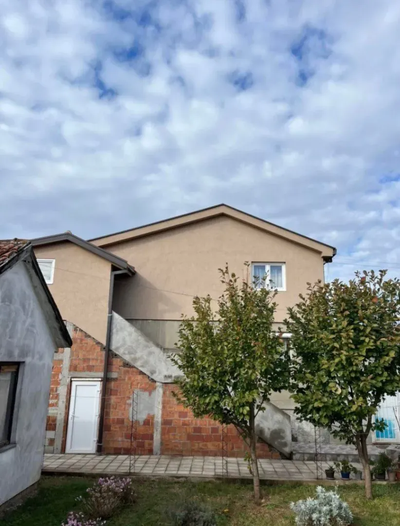 Sale, house, 300m², Zagorič, Podgorica