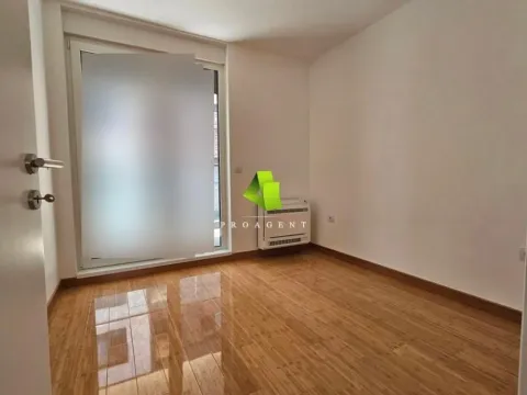 Prodaja, dvosoban stan, 69m², Pantelej, Niš - image 4