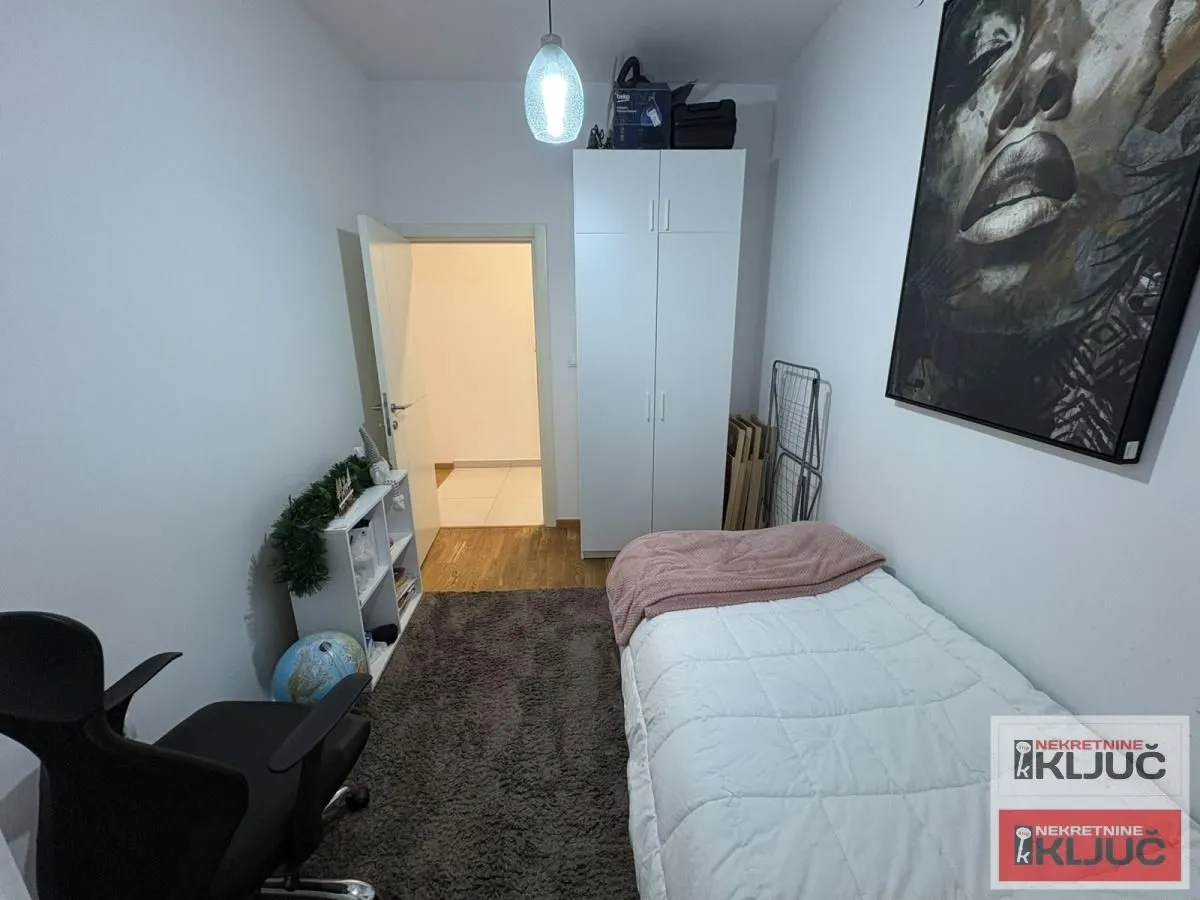 Prodaja, jednosoban stan, 39m², Rotkvarija, Novi Sad Sve Podlokacije