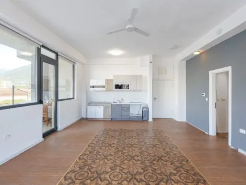 Sale, two bedroom apartment, 86m², Centar, Bar - image 9