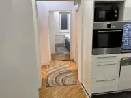 Izdavanje, dvosoban stan, 53m², Centar, Novi Sad - image 4