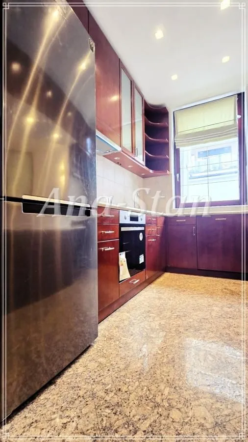 Rent, house, 290m², Voždovac Sve Podlokacije, Beograd