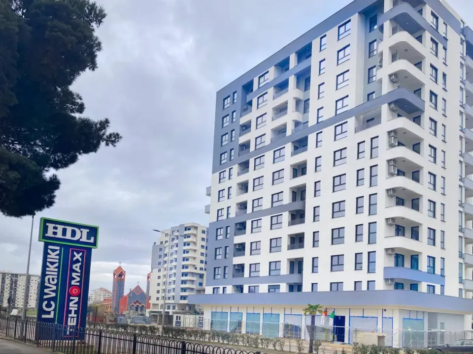 Sale, two bedroom apartment, 73m², Centar, Bar