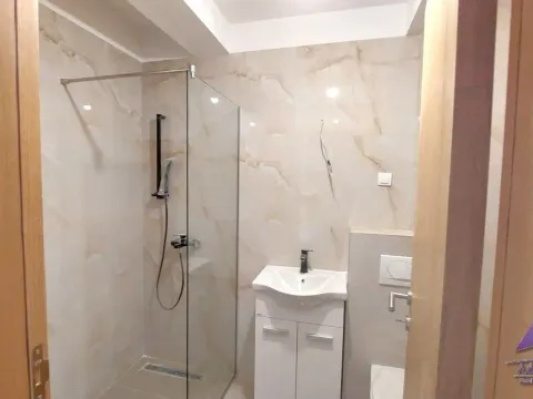 Prodaja, jednosoban stan, 45m², Budva, Crna Gora - image 5