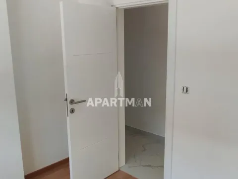 Prodaja, četvorosoban stan, 103m², Ledine, Beograd - image 10