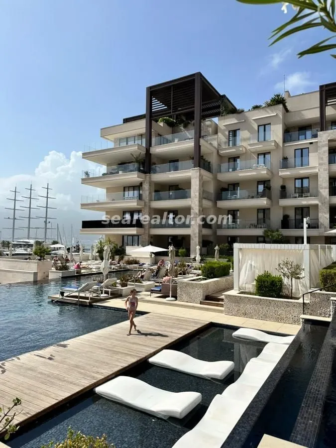 Prodaja, jednosoban stan, 80m², Porto Montenegro, Tivat