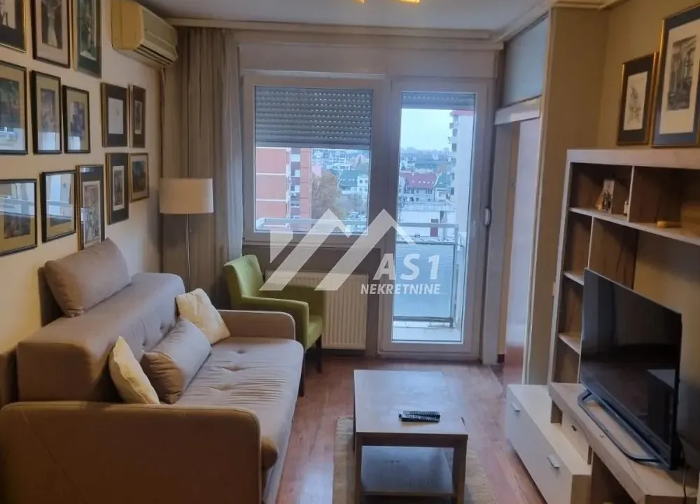 Rent, two bedroom apartment, 50m², Bulevar Oslobodjenja, Novi Sad Sve Podlokacije