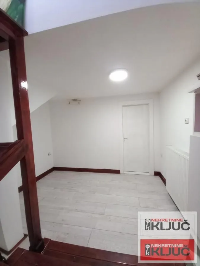 Prodaja, dvosoban stan, 50m², Petrovaradin, Novi Sad