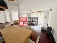 Izdavanje, četvorosoban stan, 210m², Savski Venac, Beograd - image 1