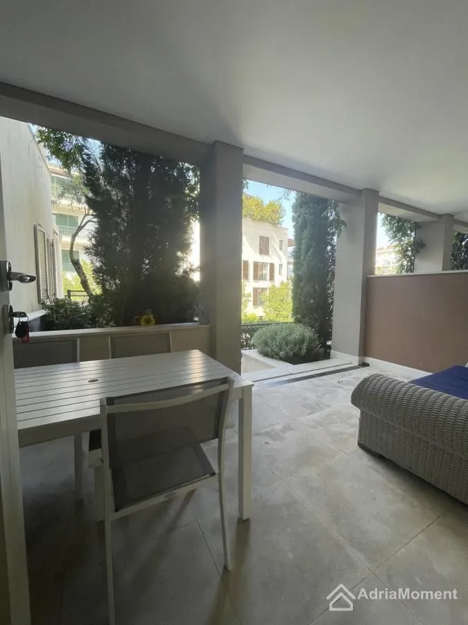 Prodaja, dvosoban stan, 115m², Porto Montenegro, Tivat