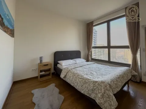 Izdavanje, trosoban stan, 80m², Savski Venac, Beograd - image 1