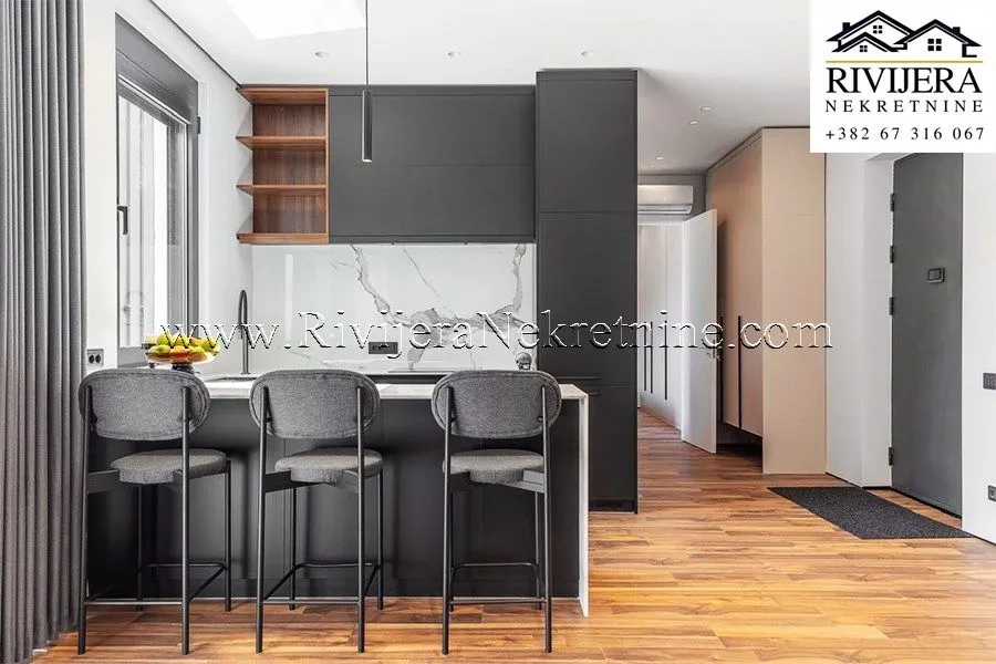 Prodaja, jednosoban stan, 52m², Radanovići, Kotor