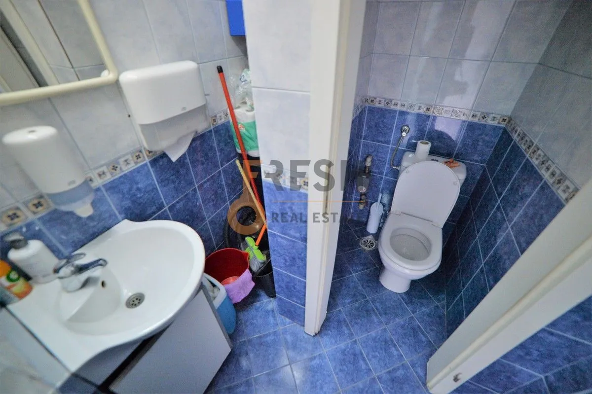 Sale, office space, 104m², Centar, Podgorica