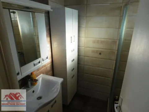 Prodaja, kuća, 140m², Grošnica, Kragujevac - image 18