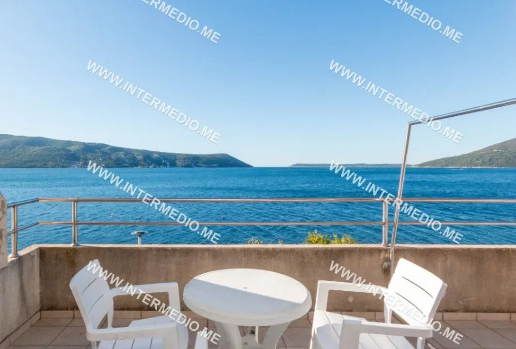 Sale, house, 201m², Savina, Herceg Novi