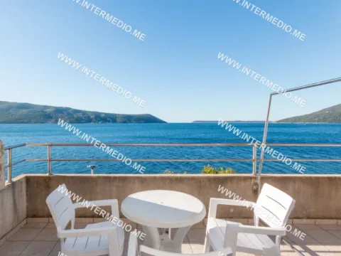 Sale, house, 201m², Savina, Herceg Novi