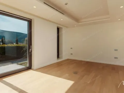 Prodaja, kuća, 287m², Kumbor, Herceg Novi - image 7