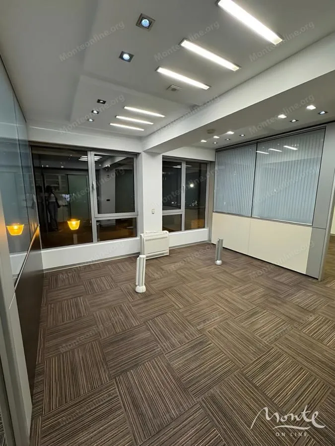 Sale, office space, 80m², Podgorica, Crna Gora
