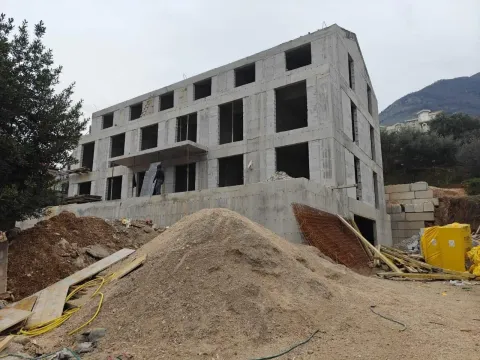 Prodaja, jednosoban stan, 51m², Prčanj, Kotor - image 12