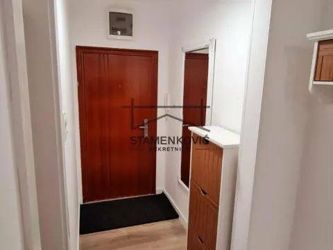 Izdavanje, stan, 34m², Sajam, Novi Sad Sve Podlokacije - image 3